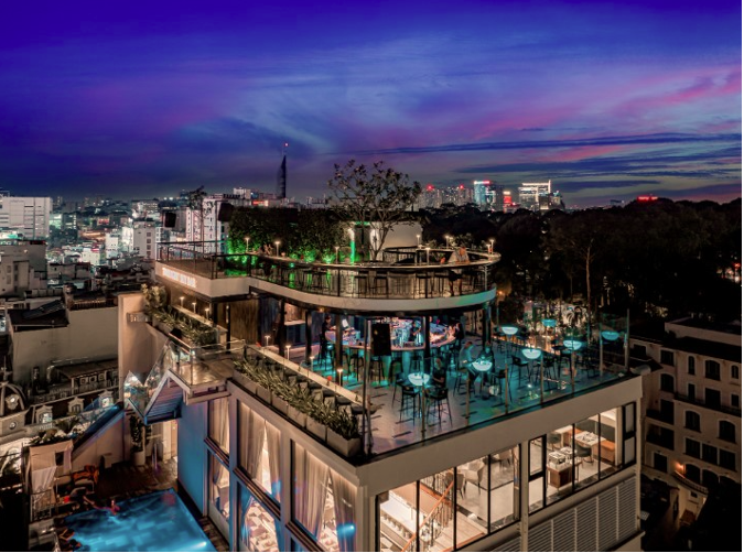 La Siesta rooftop bar.png